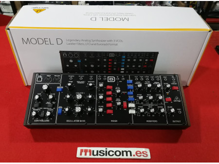 BEHRINGER MODEL D BEHRINGER MODEL D